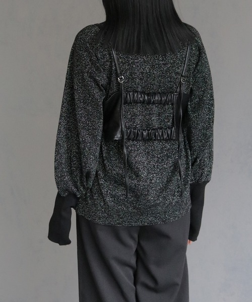 &g'aime(アンジェム)の「【&g'aime】ボリューム袖サムホールラメニットトップス VOLUME SLEEVE THUMBS HOLE GLITTER KNIT(ニット/セーター・レディース・ブラック/アイボリー/ブラウン・FREE)」の4枚目の写真