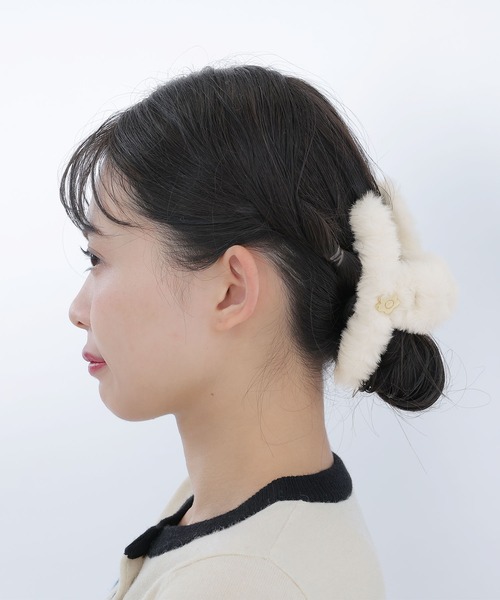 MARY QUANT(マリークワント)の「エコファー バンスクリップ(バレッタ/ヘアクリップ・レディース・ピンク/アイボリー/ブルー・FREE)」の5枚目の写真