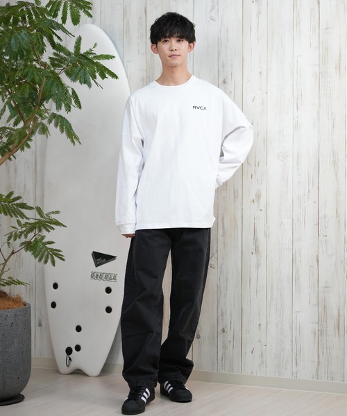 RVCA(ルーカ)の「【ムラサキスポーツ限定】RVCA/ルーカ ロンTee/長袖Tシャツ ボックスロゴ オーバーサイズ ユニセックス BF041-158(Tシャツ/カットソー・メンズ・ベージュ/ホワイト/ブラック・L/M/S)」の15枚目の写真