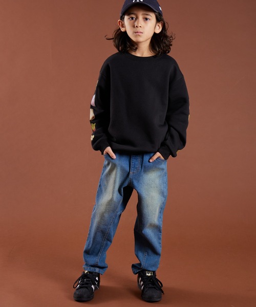 PAIRMANON STREET(ペアマノンストリート)の「【PAIRMANON STREET】裏起毛 袖 プリント グラフィック トレーナー(スウェット・キッズ・グレー系その他3/グレー系その他2/ベージュ系その他/グレー系その他/ブラック系その他・140/90/110/160/130/100/150/120)」の8枚目の写真