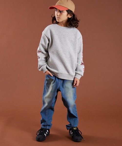 PAIRMANON STREET(ペアマノンストリート)の「【PAIRMANON STREET】裏起毛 袖 プリント グラフィック トレーナー(スウェット・キッズ・グレー系その他3/グレー系その他2/ベージュ系その他/グレー系その他/ブラック系その他・140/90/110/160/130/100/150/120)」の13枚目の写真