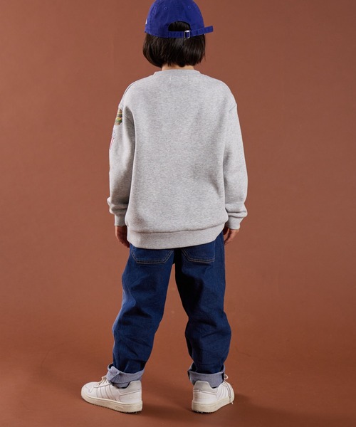 PAIRMANON STREET(ペアマノンストリート)の「【PAIRMANON STREET】裏起毛 袖 プリント グラフィック トレーナー(スウェット・キッズ・グレー系その他3/グレー系その他2/ベージュ系その他/グレー系その他/ブラック系その他・140/90/110/160/130/100/150/120)」の18枚目の写真