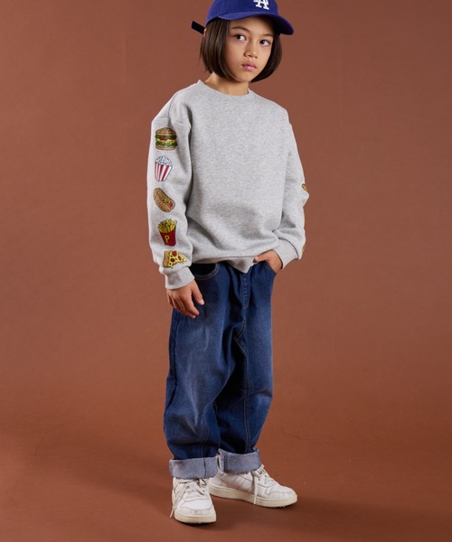 PAIRMANON STREET(ペアマノンストリート)の「【PAIRMANON STREET】裏起毛 袖 プリント グラフィック トレーナー(スウェット・キッズ・グレー系その他3/グレー系その他2/ベージュ系その他/グレー系その他/ブラック系その他・140/90/110/160/130/100/150/120)」の19枚目の写真