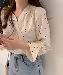 Asterellivi（アステレリビ）の「ハート柄 シャツブラウス（シャツ/ブラウス）」