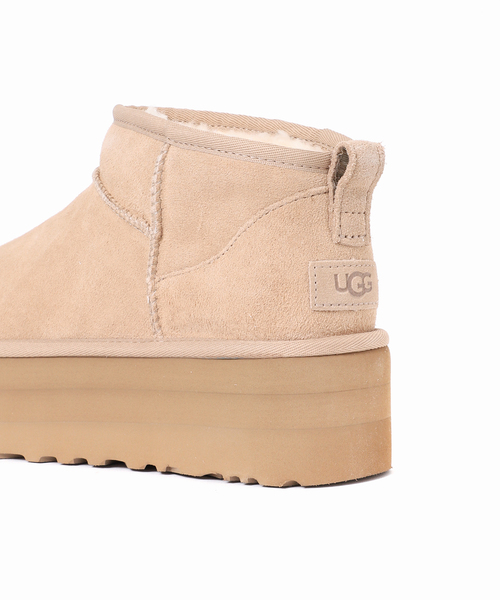 UGG(アグ)の「【UGG/アグ】W CLASSIC ULTRA MINI PLATFORM(ブーツ・レディース・ベージュ・23cm/25cm)」の13枚目の写真