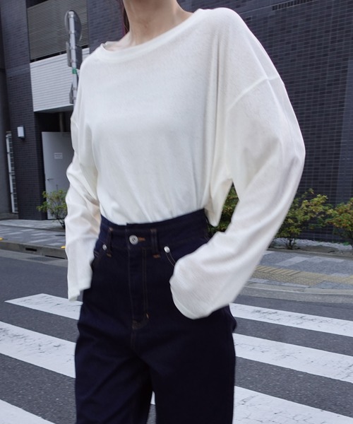 CORNERS（コーナーズ）の「サムホール付きサイドスリットシアートップス（Tシャツ/カットソー・レディース・アイボリー/グレー/ライム/ブラック・M）」の5枚目の写真