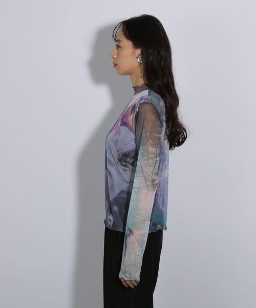 HARE（ハレ）の「2WAYアートガラシアートップス(HARE)（Tシャツ/カットソー・レディース・グリーン/ブルー/パープル・FREE）」の16枚目の写真