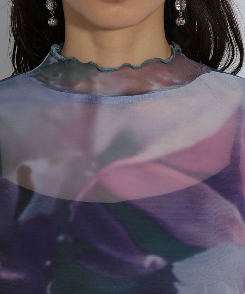 HARE（ハレ）の「2WAYアートガラシアートップス(HARE)（Tシャツ/カットソー・レディース・グリーン/ブルー/パープル・FREE）」の14枚目の写真