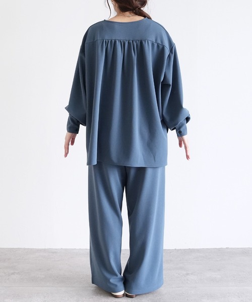reca(レカ)の「キーネックカットジョーゼットブラウス(シャツ/ブラウス・レディース・ブラック/グレイッシュブルー・M)」の20枚目の写真