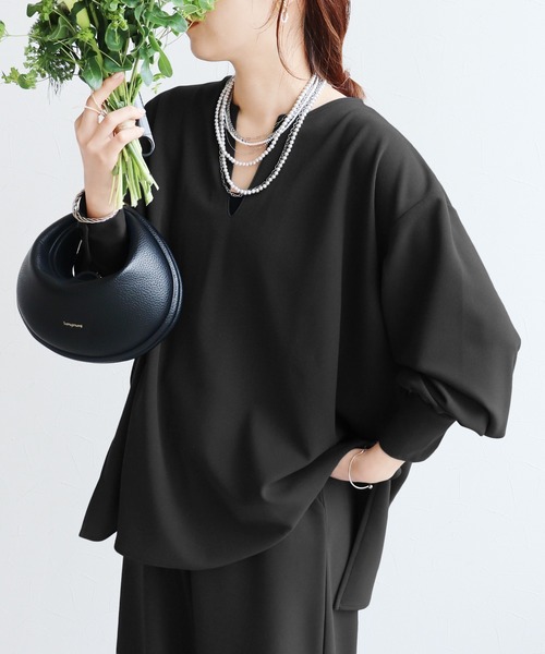 reca(レカ)の「キーネックカットジョーゼットブラウス(シャツ/ブラウス・レディース・ブラック/グレイッシュブルー・M)」の7枚目の写真