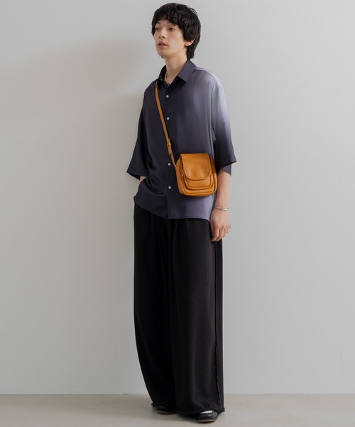 SINSS（シンス）の「Loose fit gradation HS shirt / ルーズフィットグラデーションハーフスリーブシャツ（シャツ/ブラウス・メンズ・ブラック/ブルー・SMALL/MEDIUM/LARGE）」の16枚目の写真