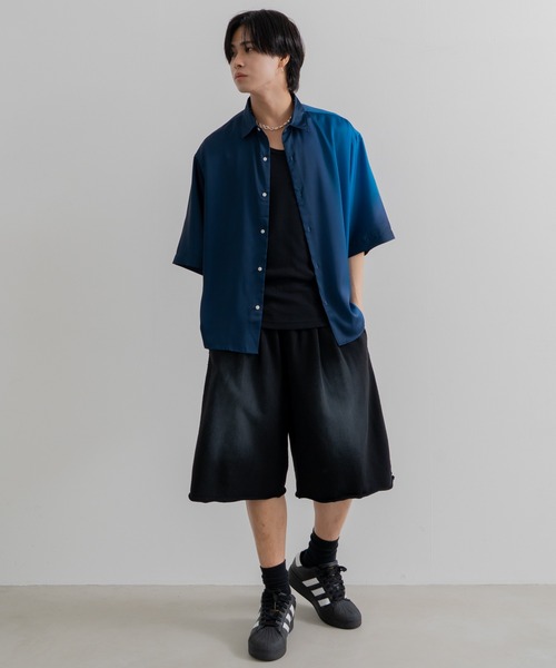 SINSS（シンス）の「Loose fit gradation HS shirt / ルーズフィットグラデーションハーフスリーブシャツ（シャツ/ブラウス・メンズ・ブラック/ブルー・SMALL/MEDIUM/LARGE）」の21枚目の写真