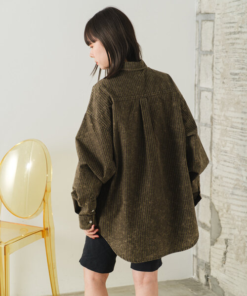 Kastane(カスタネ)の「【UNISEX】アシッドウォッシュドチェックシャツ(シャツ/ブラウス・メンズ・ブラウン/グリーン/レッド・FREE)」の9枚目の写真