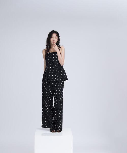 NATURAL BEAUTY BASIC(ナチュラルビューティーベーシック)の「◇【BLANC】ドット刺繍パンツ(その他パンツ・レディース・グレー系その他/ブラック系その他・MEDIUM/P/S)」の7枚目の写真