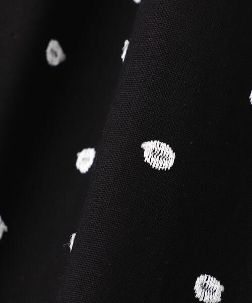 NATURAL BEAUTY BASIC(ナチュラルビューティーベーシック)の「◇【BLANC】ドット刺繍パンツ(その他パンツ・レディース・グレー系その他/ブラック系その他・MEDIUM/P/S)」の22枚目の写真