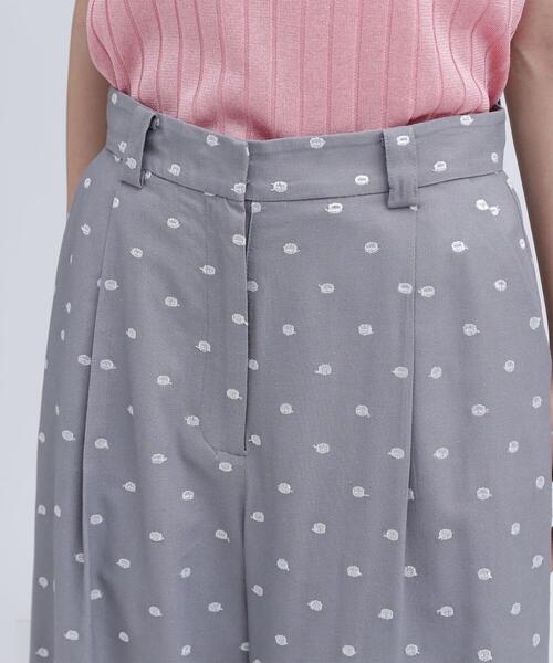 NATURAL BEAUTY BASIC(ナチュラルビューティーベーシック)の「◇【BLANC】ドット刺繍パンツ(その他パンツ・レディース・グレー系その他/ブラック系その他・MEDIUM/P/S)」の12枚目の写真