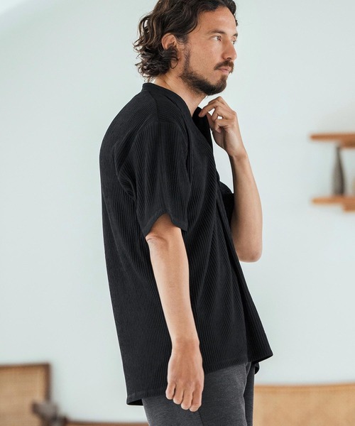 Magine(マージン)の「mt9602-Textured Jacquard Fabric Henley V-neck T-shirt Tシャツ(Tシャツ/カットソー・メンズ・ブラック/ホワイト/ベージュ・44/46/48)」の15枚目の写真