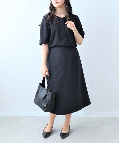 fleur by mint breeze(フルールバイミントブリーズ)の「【L~6L 大きいサイズ】ジョーゼットボウタイブラウス 半袖 春夏(シャツ/ブラウス・レディース・ブラック/ライトグレー/ネイビー・3L/4L/5L/LL/6L/L)」の12枚目の写真