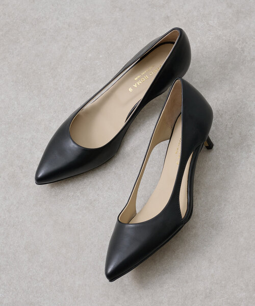 BEARDSLEY(ビアズリー)の「《CORSO ROMA 9》サイドオープンポインテッドパンプス(パンプス・レディース・ブラック・37/38/35/36)」の1枚目の写真
