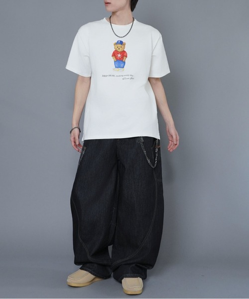 SPINNS(スピンズ)の「ヴィンテージライクプリントTシャツ/ベアーキャップ(Tシャツ/カットソー・メンズ・ホワイト/ブラック/カーキ/ワイン・ONESIZE)」の15枚目の写真