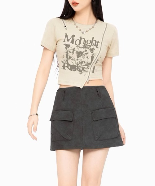 tシャツ A'GEM/9 × .kom 「.KOM/ドットケーオーエム」 ZIPデザインアシンメトリーTEE レディース A'GEM/9 × .kom 『.KOM/ドットケーオーエム』 ZIPデザイン