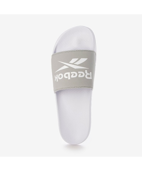 Reebok(リーボック)の「フルゲーレ スライド / FULGERE SLIDE(サンダル・メンズ・ブラック/グレー/ホワイト/ブラック×ブラック/ネイビー・27.0cm/26.0cm/25.0cm/24.0cm/30.0cm/29.0cm/28.0cm/23.0cm/23.5cm/31cm)」の15枚目の写真