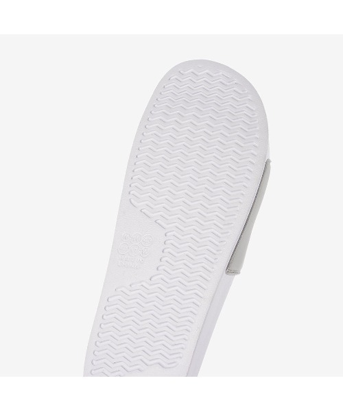 Reebok(リーボック)の「フルゲーレ スライド / FULGERE SLIDE(サンダル・メンズ・ブラック/グレー/ホワイト/ブラック×ブラック/ネイビー・27.0cm/26.0cm/25.0cm/24.0cm/30.0cm/29.0cm/28.0cm/23.0cm/23.5cm/31cm)」の17枚目の写真