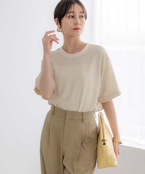 Elura(エルーラ)の「サラサラリラクシー2WAYブラウス/321526(シャツ/ブラウス・レディース・ダークブラウン/ネイビー/オフホワイト/ブラック・LARGE/SMALL/MEDIUM)」の10枚目の写真
