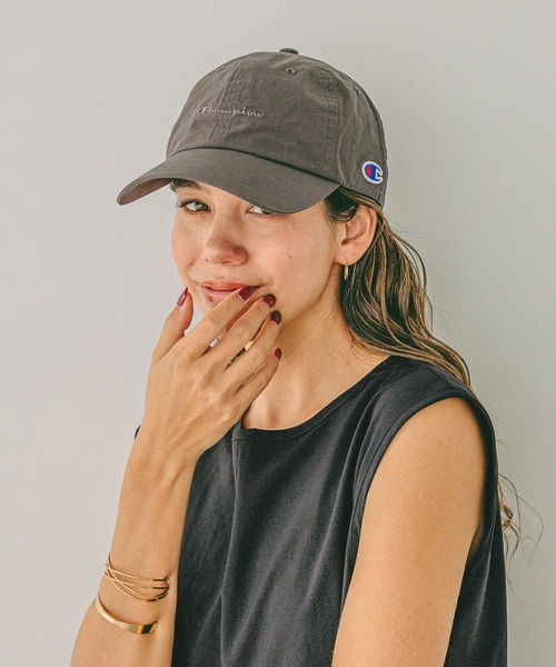 Champion（チャンピオン）の「【Champion(チャンピオン)】タイプライターキャップ(WOMEN)（キャップ・レディース・イエロー/ライトベージュ/チャコール・FREE）」の2枚目の写真