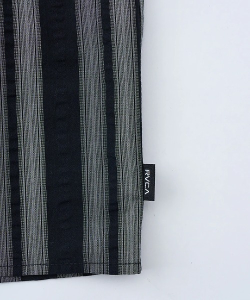 RVCA(ルーカ)の「RVCA メンズ OMBRE BORDER SHIRTS 半袖シャツ 【2025年夏モデル】/ルーカ胸ポケットワンポイントストライプ柄半袖シャツ(シャツ/ブラウス・メンズ・ベージュ系その他/ブラック系その他/ブラウン系その他・X-LARGE/LARGE/MEDIUM/SMALL)」の7枚目の写真