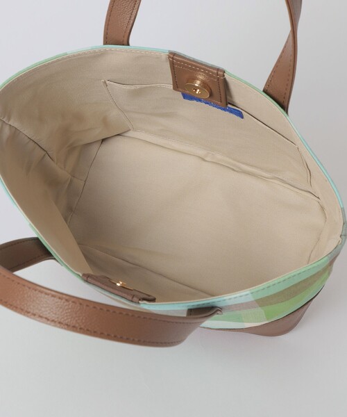 BLUE LABEL CRESTBRIDGE(ブルーレーベルクレストブリッジ)の「クレストブリッジチェックコットンリネンミニトート(トートバッグ・レディース・グリーン系その他2/レッド系その他4/ライトブルー・FREE)」の19枚目の写真