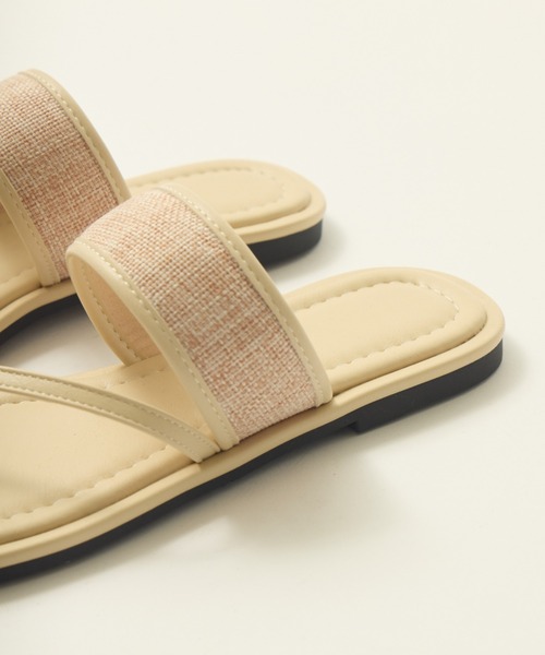 NEUNA(ヌナ)の「ストロートングサンダル(サンダル・レディース・ブラック/ブラウン/アイボリー・38/39/36)」の6枚目の写真