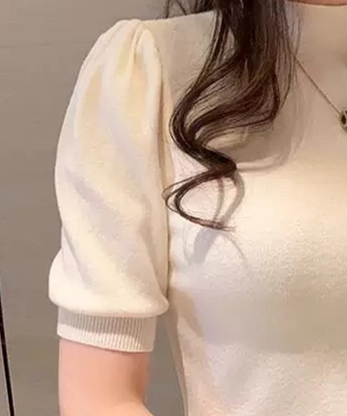 Beststore(ベストストア)の「パワーショルダーリブニット 5分丈 さらっとした肌ざわり(ニット/セーター・レディース・ベージュ/イエロー/ホワイト/ブラック/ライトベージュ/ダークグリーン/ブルー/チェリーレッド・FREE)」の10枚目の写真