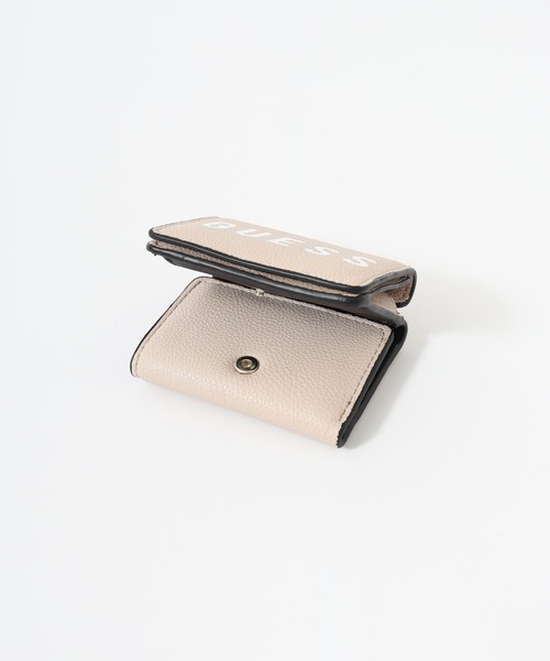 Guess(ゲス)の「GUESS LILA SLG MINI WALLET ウォレット(財布・レディース・ダークベージュ/サンドグレー・ONE SIZE)」の8枚目の写真