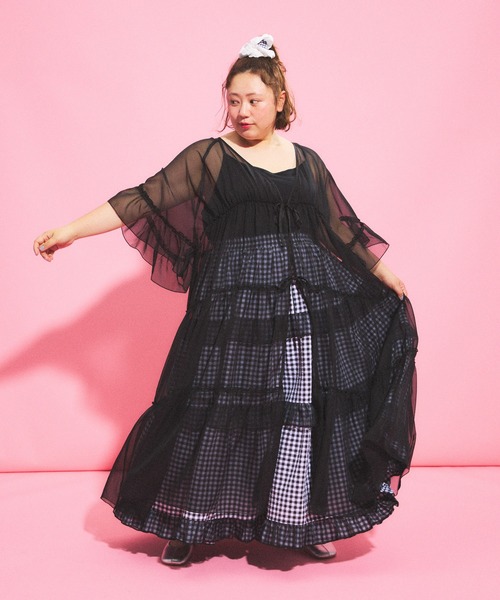PUNYUS（プニュズ）の「ギンガムチェックフリルティアードロングスカート（スカート・レディース・ブラック/イエロー/ピンク・1/2/3/4）」の17枚目の写真