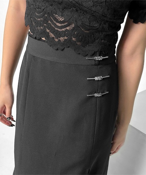 LVEU.（ラブユ.）の「【LVEU.】ピンデザインマーメイドスカート / ボトムス スカート スリットスカート ロング マーメイド ラップ ラップスカート ピン チャイナ モード ブラック（スカート・レディース・ブラック・FREE）」の6枚目の写真