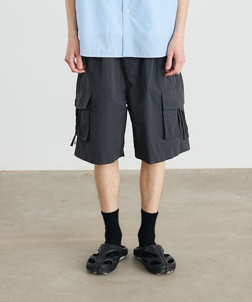 City Ambient Products(シティアンビエントプロダクツ)の「City Ambient Products: CTN/NYN バギー カーゴ ショーツ(その他パンツ・メンズ・チャコールグレー/ダークグリーン/ダークブラウン・LARGE/MEDIUM)」の2枚目の写真