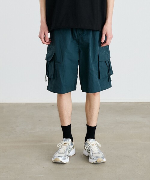 City Ambient Products(シティアンビエントプロダクツ)の「City Ambient Products: CTN/NYN バギー カーゴ ショーツ(その他パンツ・メンズ・チャコールグレー/ダークグリーン/ダークブラウン・LARGE/MEDIUM)」の3枚目の写真