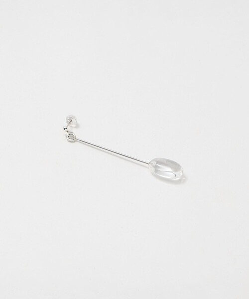 IRIS47（イリスフォーセブン）の「＜IRIS 47＞CRYSTAL ピアス（ピアス（両耳用）・レディース・シルバー・FREE）」の3枚目の写真