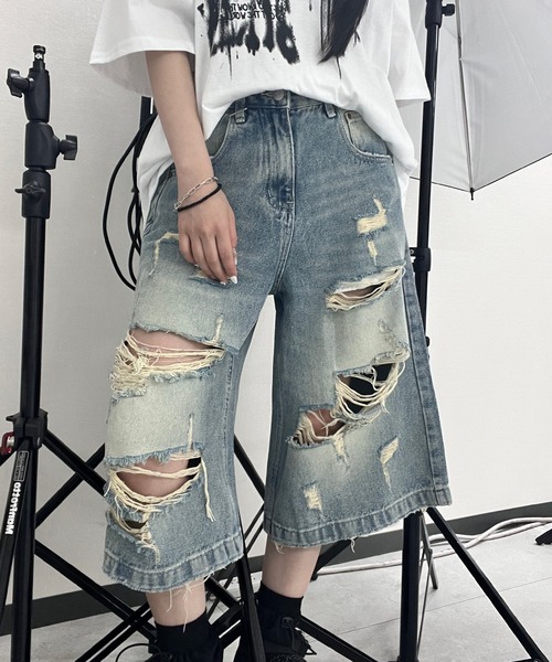 Figments(フィグメンツ)の「ダメージデニムハーフパンツ(デニムパンツ・レディース・ブルー・SMALL/MEDIUM/LARGE)」の16枚目の写真