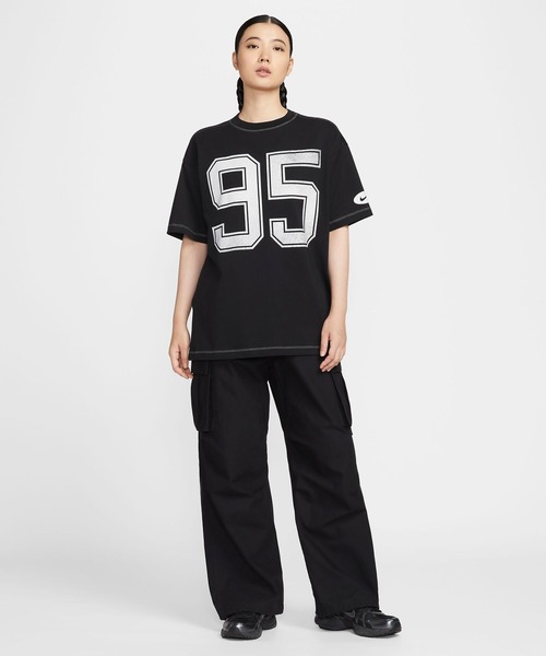 NIKE(ナイキ)の「NIKE AS W NSW STREET SS OS TEE / ナイキ ウィメンズ NSW ストリート OS S/S Tシャツ 【SP】(Tシャツ/カットソー・レディース・ホワイト/ネイビー/ブラック・L/M/S)」の6枚目の写真