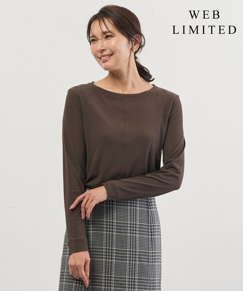 J.PRESS Ladies(J.プレス レディス)の「【WEB限定】シアーストレッチフライス クルーネック シアー カットソー(Tシャツ/カットソー・レディース・ダークブラウン系/ブラック系/アイボリー系/ブラック系1/サックスブルー系・SMALL)」の4枚目の写真