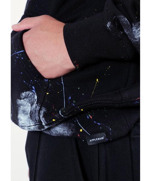 APPLEBUM(アップルバム)の「Paint Sweat Parka(パーカー・メンズ・ブラック・X-LARGE/MEDIUM/LARGE/XX-LARGE)」の8枚目の写真