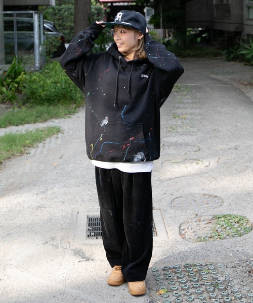 APPLEBUM(アップルバム)の「Paint Sweat Parka(パーカー・メンズ・ブラック・X-LARGE/MEDIUM/LARGE/XX-LARGE)」の13枚目の写真