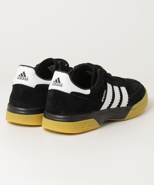 adidas(アディダス)の「アディダス adidas ハンドボール スペツィアル(スニーカー・メンズ・ブラック・23.0cm/23.5cm/24.0cm/24.5cm/25.0cm/26.0cm/26.5cm/27.0cm/27.5cm/28.0cm/25.5cm)」の2枚目の写真