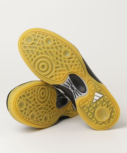 adidas(アディダス)の「アディダス adidas ハンドボール スペツィアル(スニーカー・メンズ・ブラック・23.0cm/23.5cm/24.0cm/24.5cm/25.0cm/26.0cm/26.5cm/27.0cm/27.5cm/28.0cm/25.5cm)」の3枚目の写真