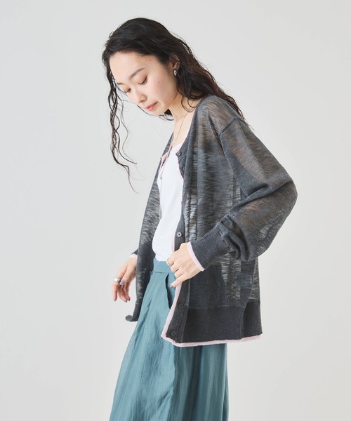 Muscat(マスカット)の「配色レイヤード風ニットカーデ(ニット/セーター・レディース・ブラウン/チャコールグレー/ブラック・F)」の14枚目の写真