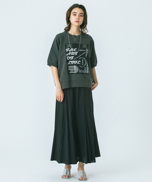 ROSE BUD(ローズバッド)の「(GENE HEAVENS)HALF SLEEVE GRAPHIC SWEAT(スウェット・レディース・チャコールグレー/グレー・ONE SIZE)」の14枚目の写真