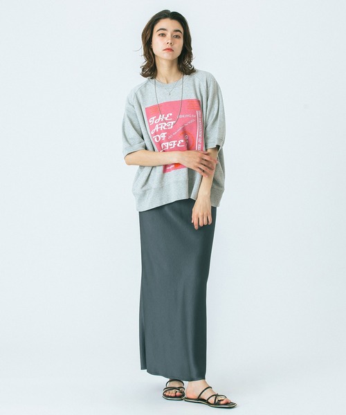 ROSE BUD(ローズバッド)の「(GENE HEAVENS)HALF SLEEVE GRAPHIC SWEAT(スウェット・レディース・チャコールグレー/グレー・ONE SIZE)」の4枚目の写真