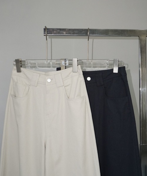 LONSLAN（ロンスラン）の「【LONSLAN】ソフトストレート ワイドパンツ LONW25a004（その他パンツ・レディース・ダークネイビー/グレイッシュベージュ・S/M）」の4枚目の写真